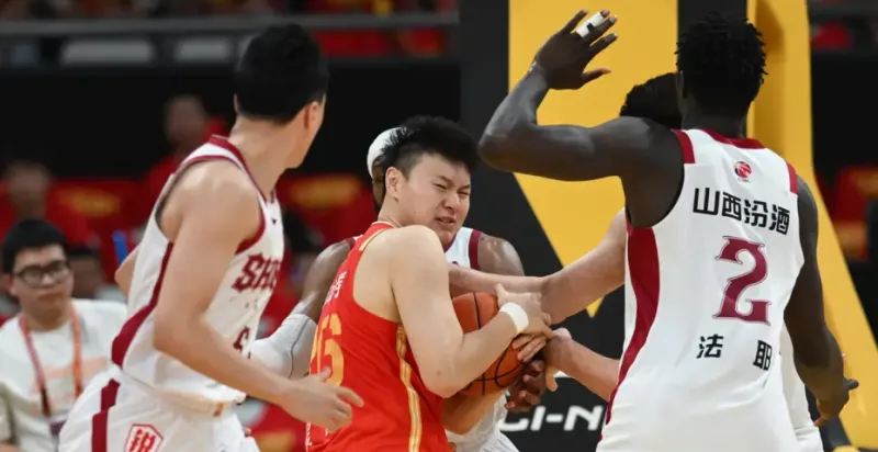 解说：山西在实力上和广厦差一档，逼到如此地步已非常不易